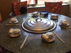 包厢-忆乡情铁锅炖鱼饭店(延庆店)