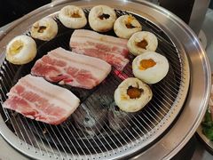 -围炉肉舍•炭烤活鳗•丹东海鲜烤肉(步行街店)