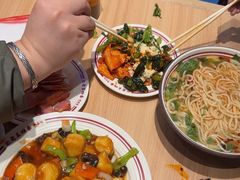 -老王四季抻面(南六东路店)