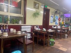 -公寓家常菜馆(海军博物馆店)