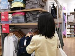 -优衣库(广州番禺万达广场店)