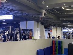 -超鹿运动(达信大厦店)