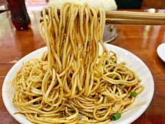鸡丝凉面-胡成记口蘑龙眼包子(盐道街店)