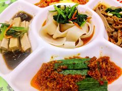 -令氏家外家周秦食府(高新店)