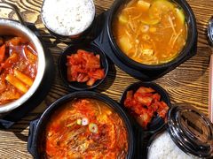 -吴草鸡爪오초닭발韩食堂(融恒盈嘉中心店)