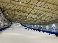 -乔波室内滑雪场