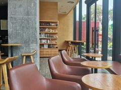 -星巴克(珠海摩尔百货店)