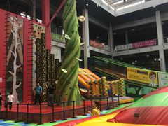 -蒙特利亲子乐园