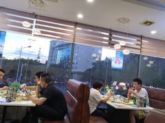 -鑫悦楼煎蟹·16年海鲜大排档