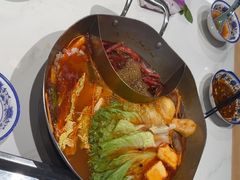 -王奋斗贵州酸汤牛肉火锅