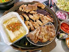-玄希浪漫厨房·韩料烤肉(湖滨银泰in77店)