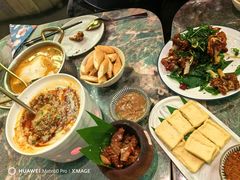 -浩海火燒雲傣家菜(芮欧百货店)