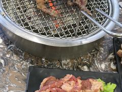 -啊美丽炭火烤肉(滑翔一店)