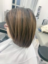 -LILI·HAIR SALON理理造型