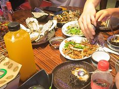 -蚝堡海鲜·威海菜·海肠捞饭·烧烤·亚洲吃蚝公司(幸福门店)