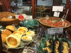 墨鱼汁培根法式面包-都恩客(高岛屋百货店)