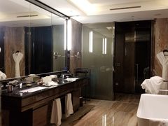 -广州天河希尔顿酒店