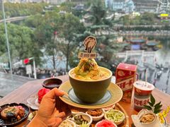 -包整·丝娃娃(甲秀楼景观店)