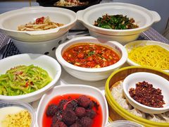 -靓虾二哥长沙地标小龙虾(五一广场店)