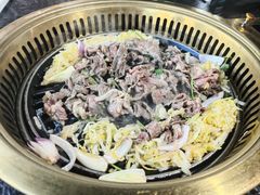 -牛鲜盛齐齐哈尔烤肉(曹路店)