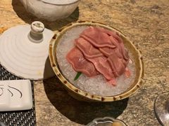 -雍和会海鲜姿造自助(湖东路店)