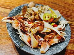 麻辣炒蟹钳-八月美食小馆(银泰城总店)