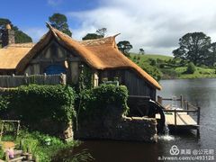 -霍比特人村