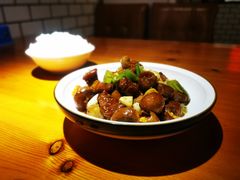 鹌鹑蛋烧肉-小渝府(车站西街店)
