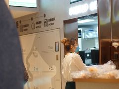 -喜茶(北京华贸购物中心店)