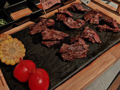 -左庭右院鲜牛肉火锅黑金店(陆家嘴中心店)