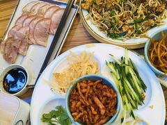 -合合春饼·酱骨·东北菜(潘家园店)