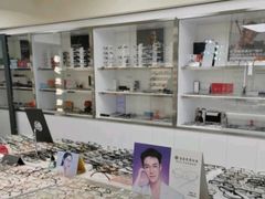 -潘多拉眼镜·蔡司依视路明月(潘家园店)