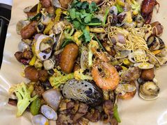 -老东镇啤酒屋海鲜加工·蒸汽海鲜·海鲜烧烤(台东店)