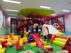 -孩子王(奥克斯广场店)