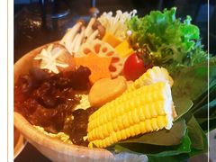 -湊湊火锅·茶憩(新中关购物中心店)