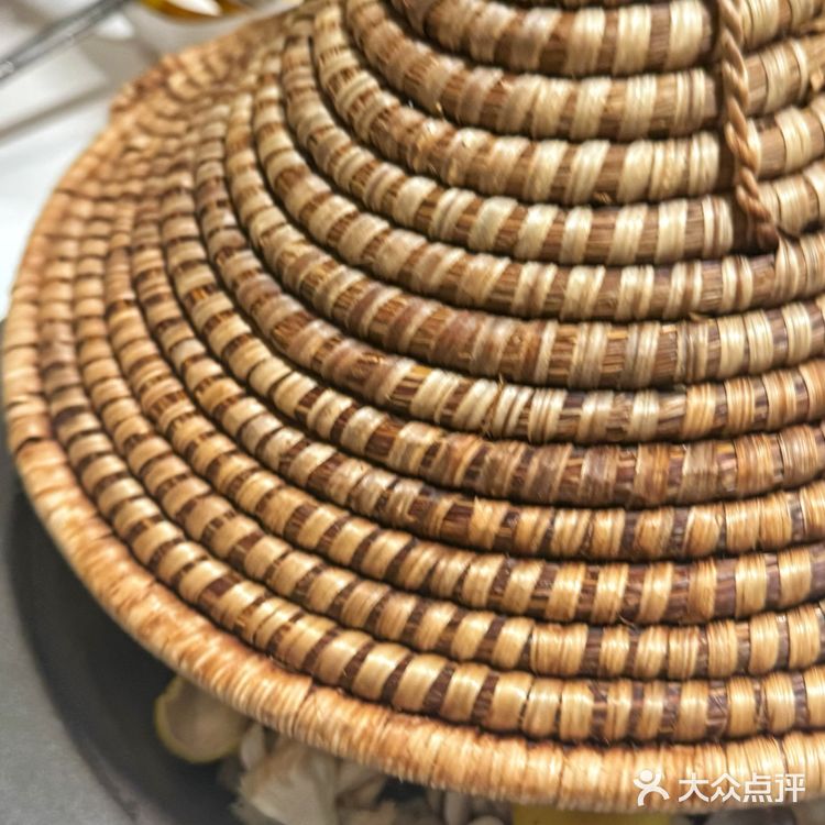 西双版纳宝藏餐厅！[调皮]