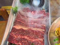 -明洞阿姨·韩式酱蟹烤肉·创意料理(三元桥店)