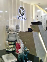 -AYO SALON