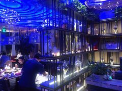 -老板恋上鱼(恒隆广场店)