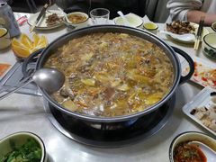-野菌王•养生汤锅•野生菌火锅(大理漾濞路店)