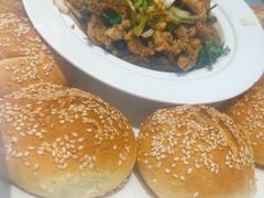 -梅利汴京烤鸭•开封豫菜地标店(东大街店)