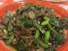 -老方桌烂蹄花川菜馆(九龙坡店)