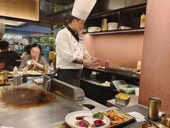 -大神太神·铁板烧(瑞虹天地月亮湾店)