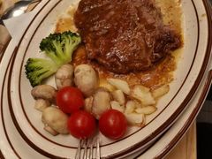 -菲滋意式餐厅(富阳东方茂店)