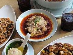 -渝信川菜 · 川味家常菜(财富购物中心店)