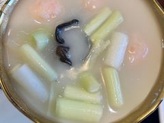 -湖畔鲁菜·二十年老字号餐厅(大明湖店)