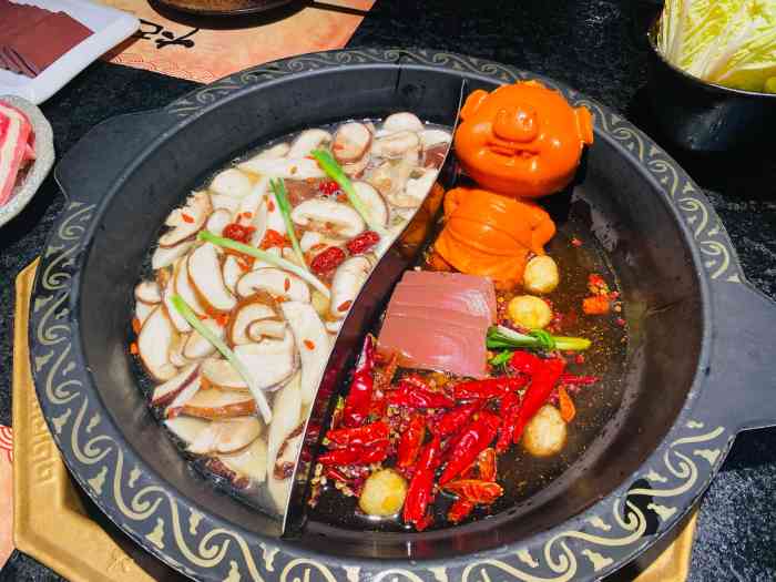 大巴山火锅(老门东店)