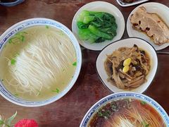 红汤面-同得兴 Since·1995 传统苏式面馆(嘉馀坊店)