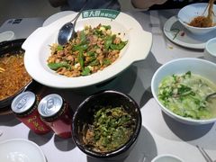 -费大厨辣椒炒肉(黄兴中心广场店)