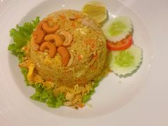 -Sala Thai Restaurant